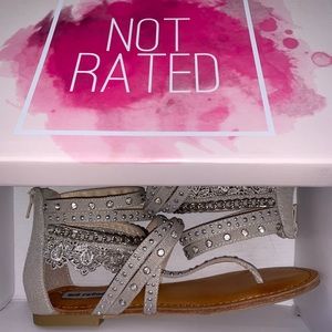 ☀️OFFERS?☀️ Silver Gladiator Sandals NEW
